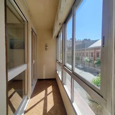 Apartamento Familiar Puerta De Apartamento Santander