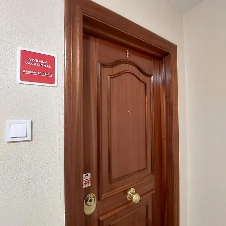 Apartamento Familiar Puerta De 아파트