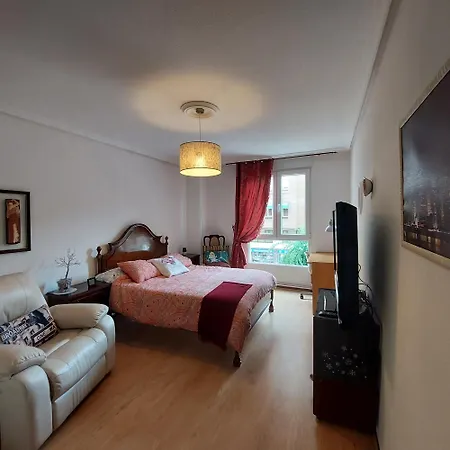 아파트 Apartamento Familiar Puerta De 산탄데르
