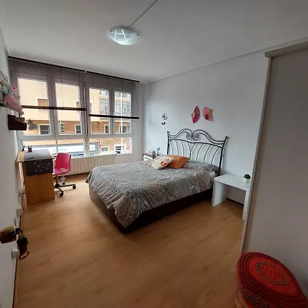 Apartamento Familiar Puerta De *